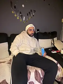 1Richrichard1 Image 12