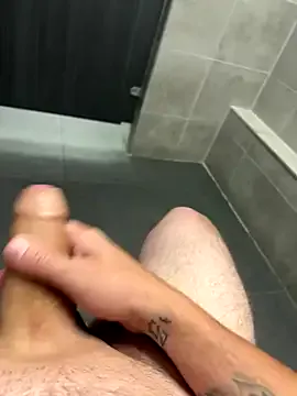 carlyswett19 – webcam model profile photo Image 3