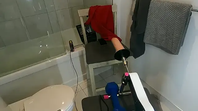 MichellMoon_21 – webcam model profile photo Image 7