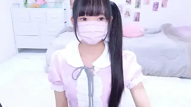 Suarez_Darkgirl – webcam model profile photo Image 15