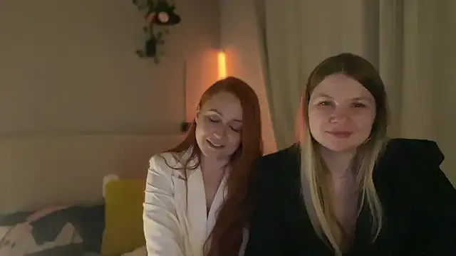 JoiDivision – webcam model profile photo Image 5