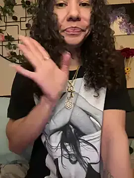 PamelaLeah – webcam model profile photo Image 2