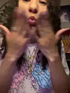 PamelaLeah – webcam model profile photo Image 6