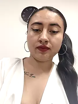 curvycate127 – webcam model profile photo Image 13