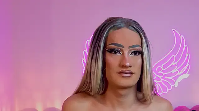 MiaColliings – webcam model profile photo Image 15