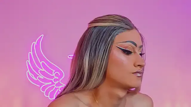 MiaColliings – webcam model profile photo Image 6