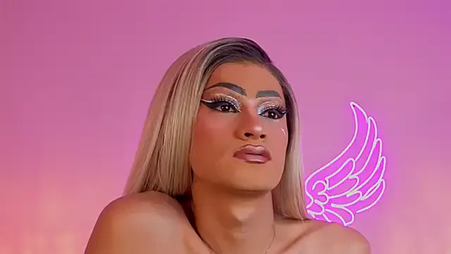 MiaColliings – webcam model profile photo Image 9