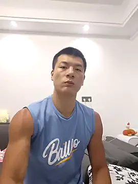 pervertboy4u – webcam model profile photo Image 4