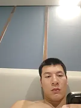 pervertboy4u – webcam model profile photo Image 5