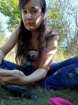 TwoTimes – webcam model profile photo Image 12