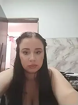 AdelinaJude Image 5