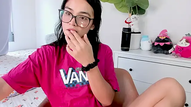 Hotbhabi305 – webcam model profile photo Image 8