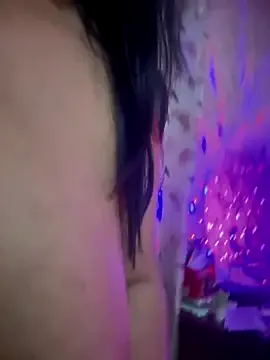 DariaDinkley – webcam model profile photo Image 2