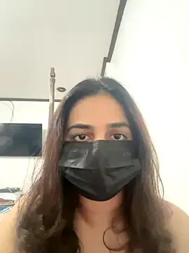 SiminFox18 – webcam model profile photo Image 8