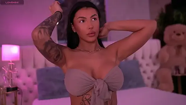 AishaDevoe Image 10