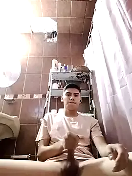 EllieCherry – webcam model profile photo Image 7