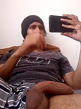 NichaColors – webcam model profile photo Image 3