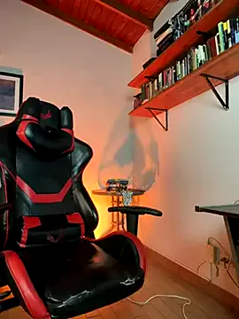 JadeHillss – webcam model profile photo Image 4