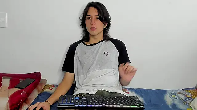 JadeHillss – webcam model profile photo Image 9