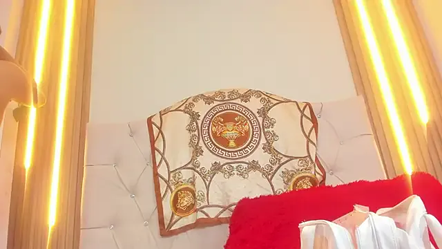 Liyanamee – webcam model profile photo Image 5