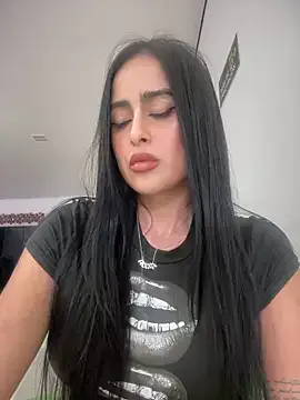 CrimxonJade – webcam model profile photo Image 16
