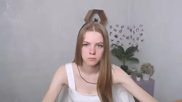 Bibabyblueeyes – webcam model profile photo Image 15