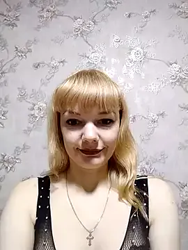 LiaRussel – webcam model profile photo Image 2