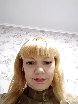 LiaRussel – webcam model profile photo Image 4