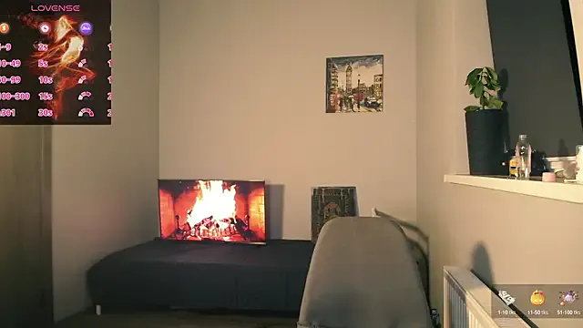 LiaRussel – webcam model profile photo Image 13