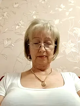 Emilyhils – webcam model profile photo Image 16