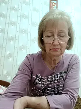 IssadoraRossini – webcam model profile photo Image 18