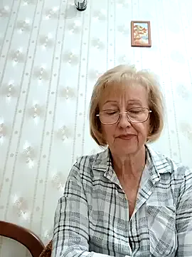 IssadoraRossini – webcam model profile photo Image 19