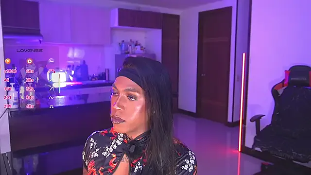 TalliaTravels – webcam model profile photo Image 12