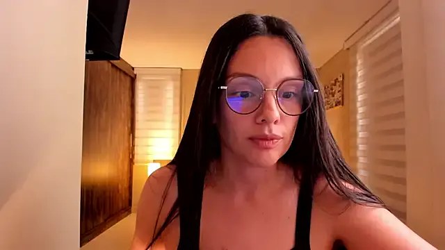 PrincessOPoison – webcam model profile photo Image 15