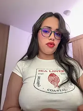 andra_rose Image 4