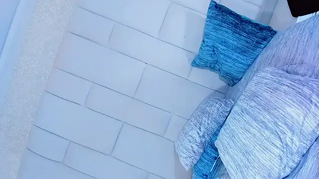 AvaCeleste – webcam model profile photo Image 3