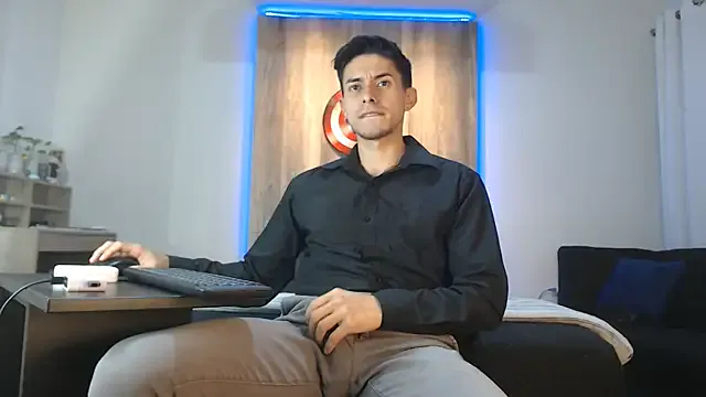 PamelaLeah – webcam model profile photo Image 7