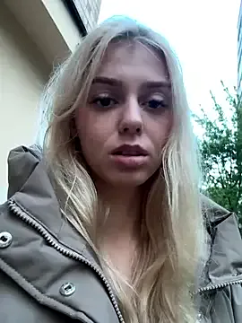 AnikaBest Image 16