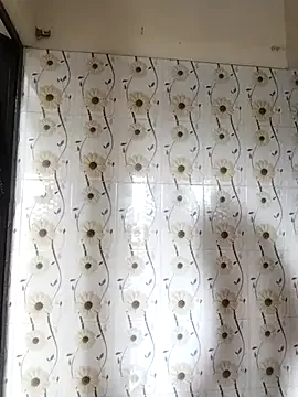 SallyLynn18 – webcam model profile photo Image 13