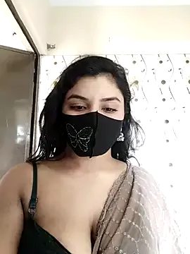 SallyLynn18 – webcam model profile photo Image 8