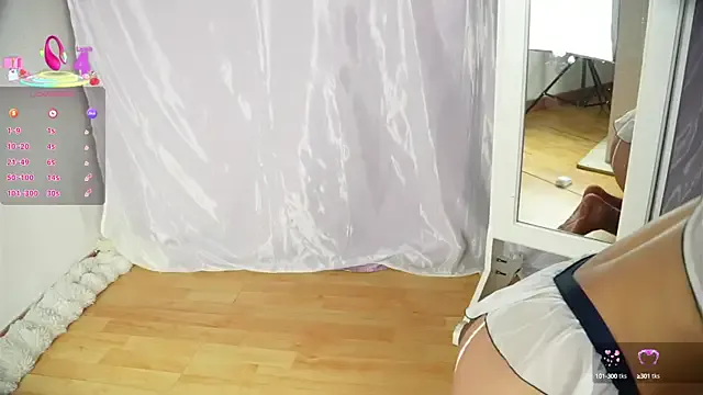 LiaRussel – webcam model profile photo Image 14