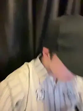 GiaRos – webcam model profile photo Image 2