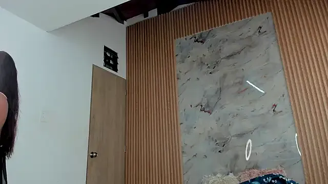 TastyTiffy – webcam model profile photo Image 2