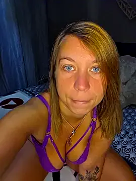 Jazmincole – webcam model profile photo Image 10