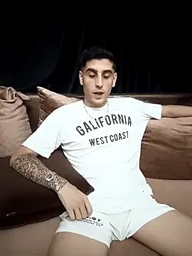 SexyMona – webcam model profile photo Image 11