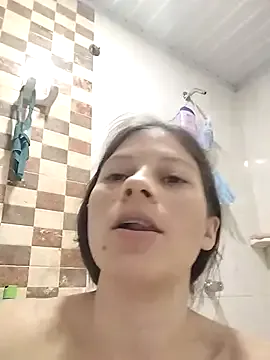 AlisaMoss – webcam model profile photo Image 18