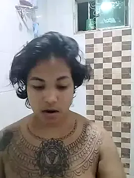 AlisaMoss – webcam model profile photo Image 6