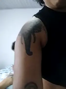 AlisaMoss – webcam model profile photo Image 8