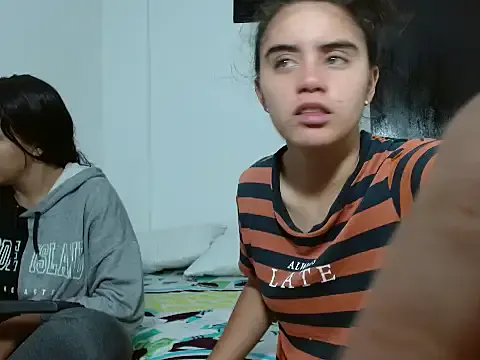 OctaviaFelicity – webcam model profile photo Image 6