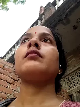 Arini_Arora Image 18